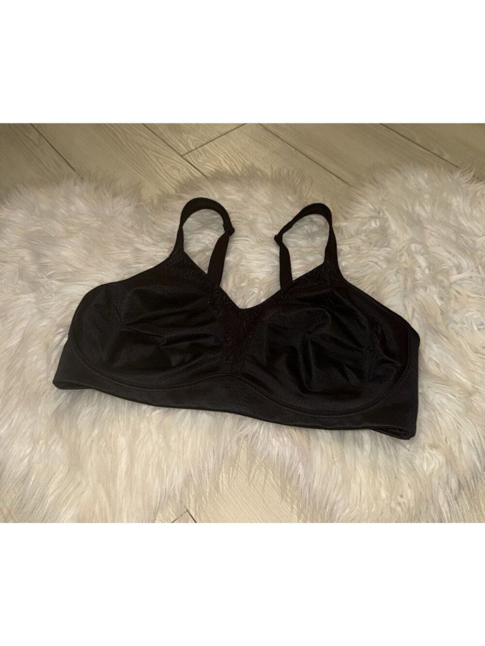Playtex 18 Hour Bounce Control Convertible Wireless Bra 4699 38DD Black New